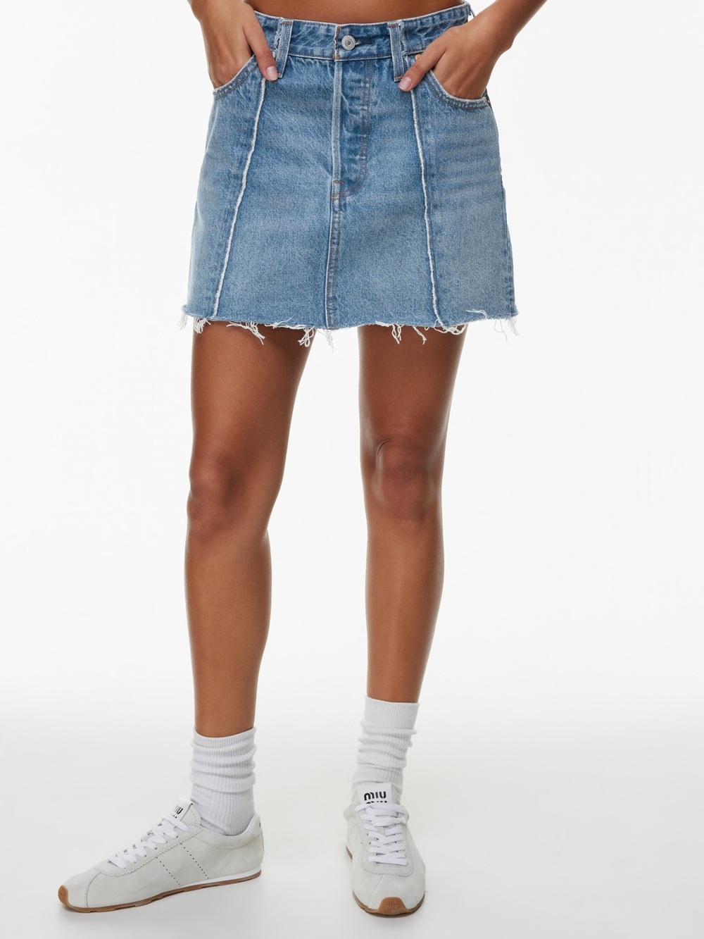 Levi’s recrafted icon denim jean skirt size 31